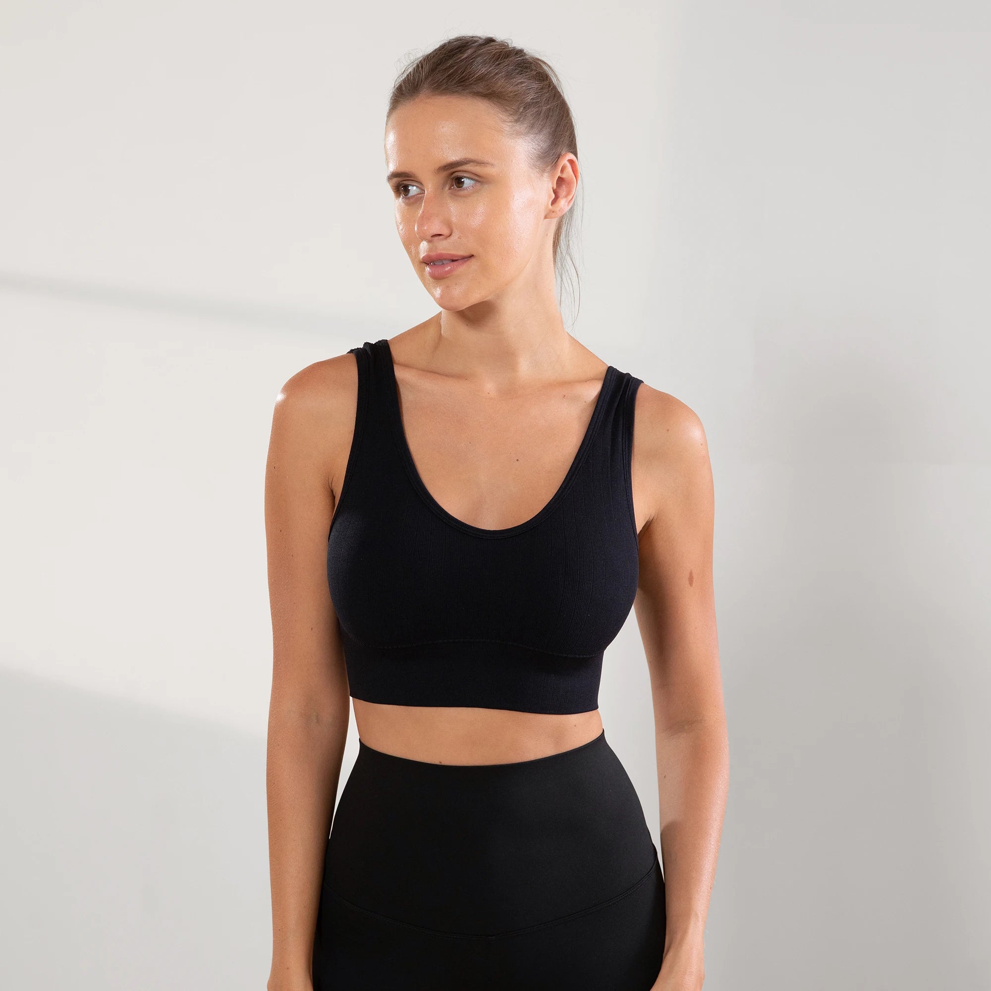 Gym, Women's Fitness Suits, Sports Bras, Women's No Bojo Basico Flat Seamless On The Side Bras, Brazil