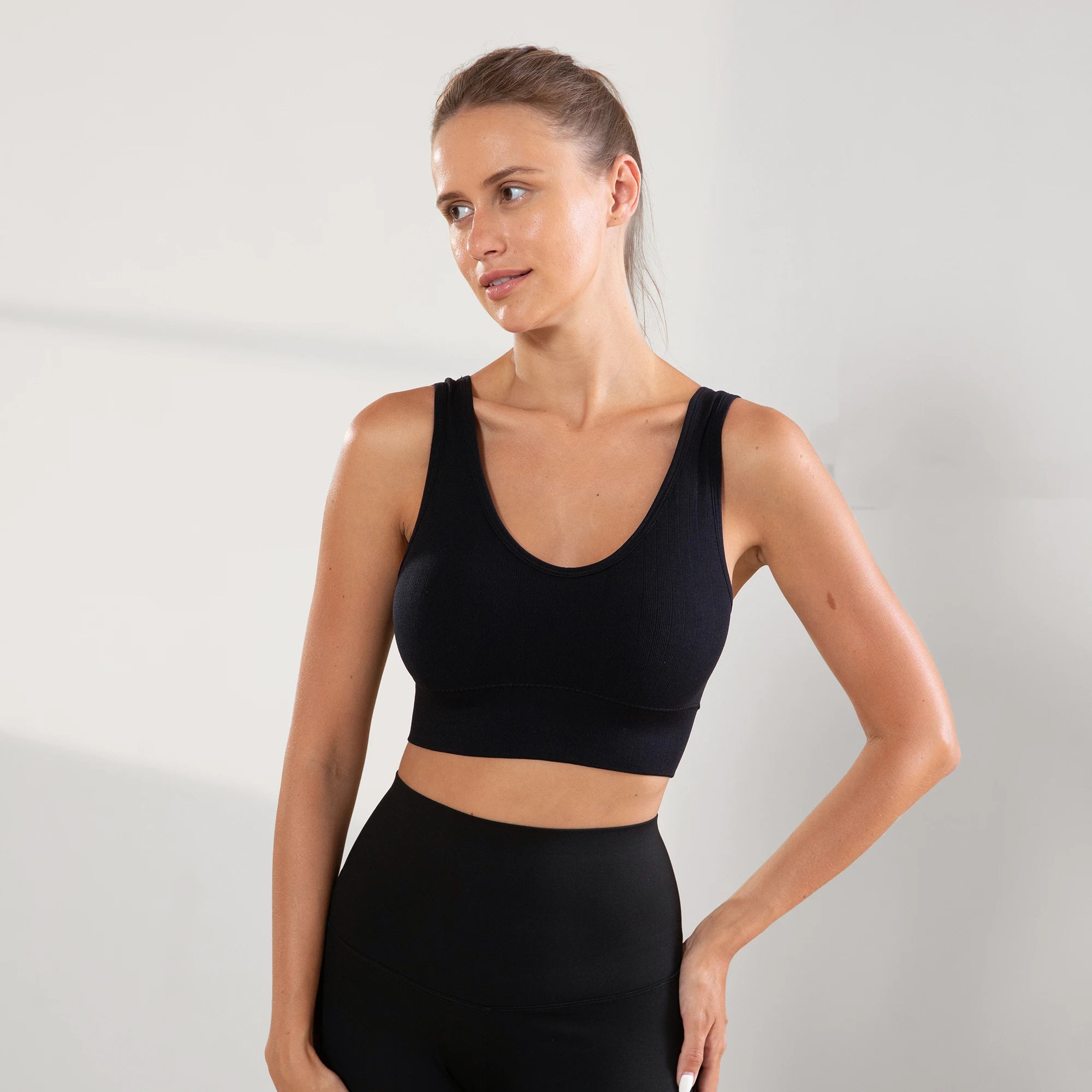 Gym, Women's Fitness Suits, Sports Bras, Women's No Bojo Basico Flat Seamless On The Side Bras, Brazil